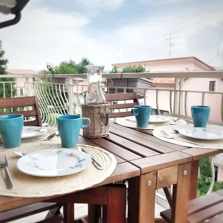 Casa Danema アパート シルミオーネ