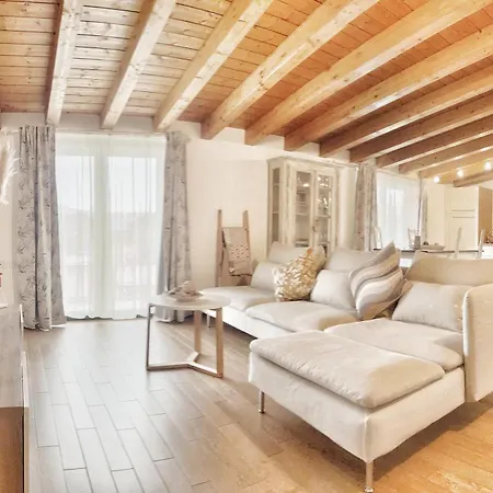 Casa Danema شقة